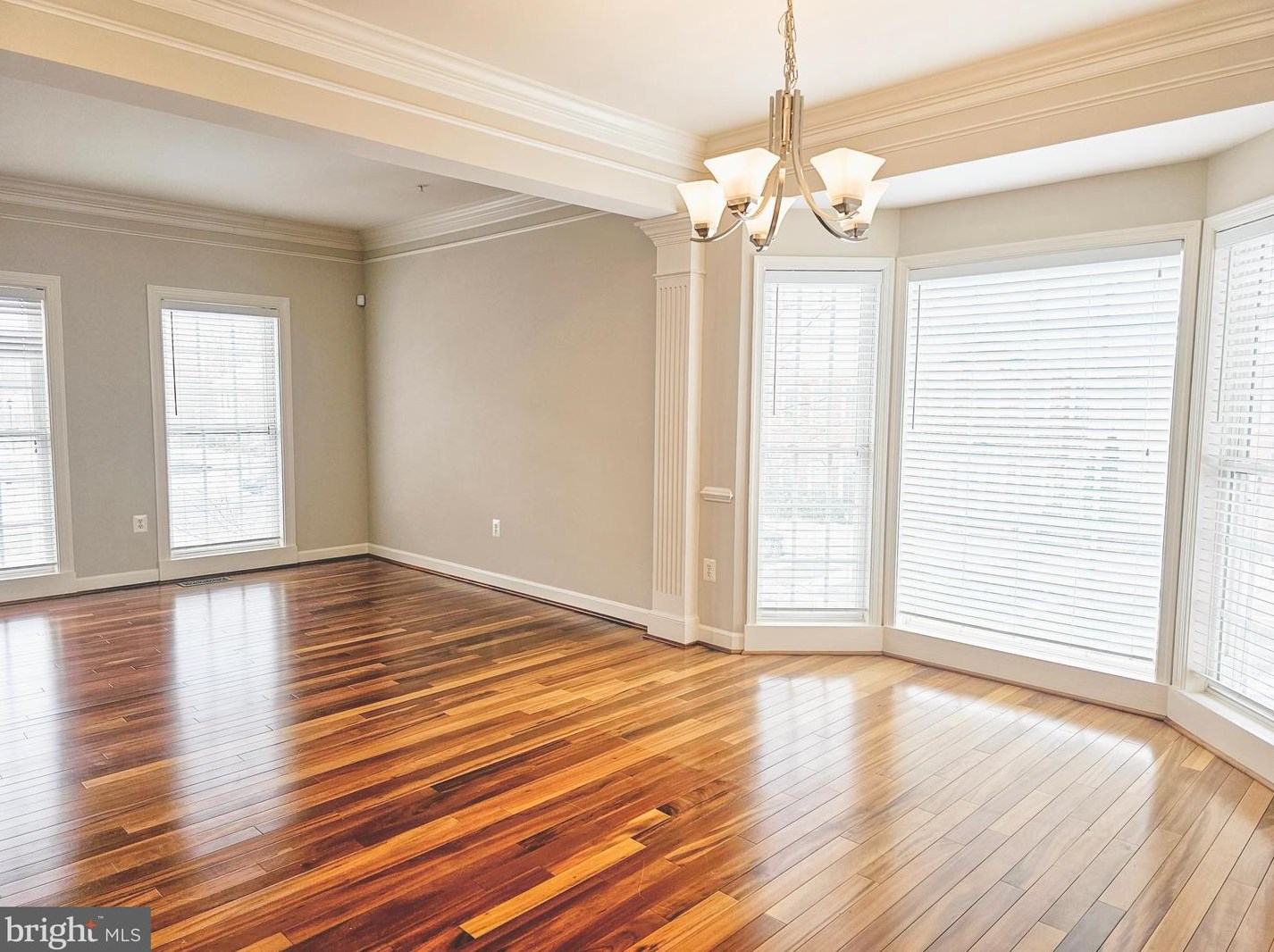 1522 Hurley Ct, Baltimore MD  21076-1731 exterior