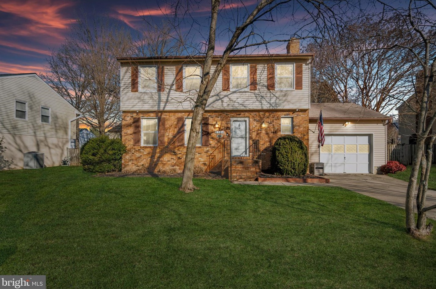 2304 Dartmouth Ln, Crofton MD  21114-1209 exterior