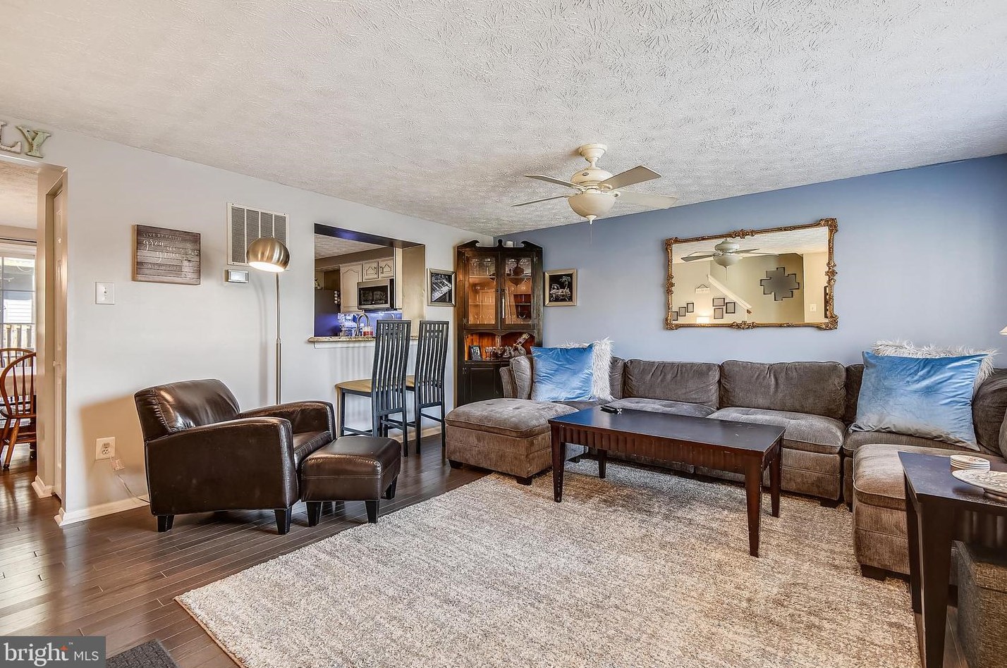 1829 Log Mill Pl, Crofton MD  21114-1858 exterior