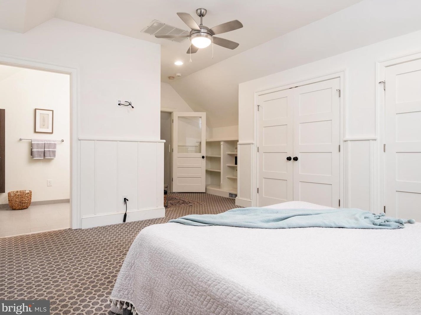 3528 Old Trail Rd, Edgewater MD  21037-2701 exterior