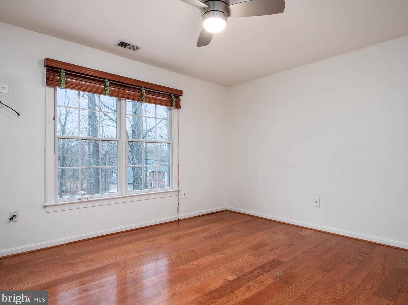 3528 Old Trail Rd, Edgewater MD  21037-2701 exterior