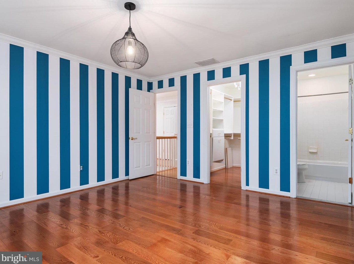 3528 Old Trail Rd, Edgewater MD  21037-2701 exterior