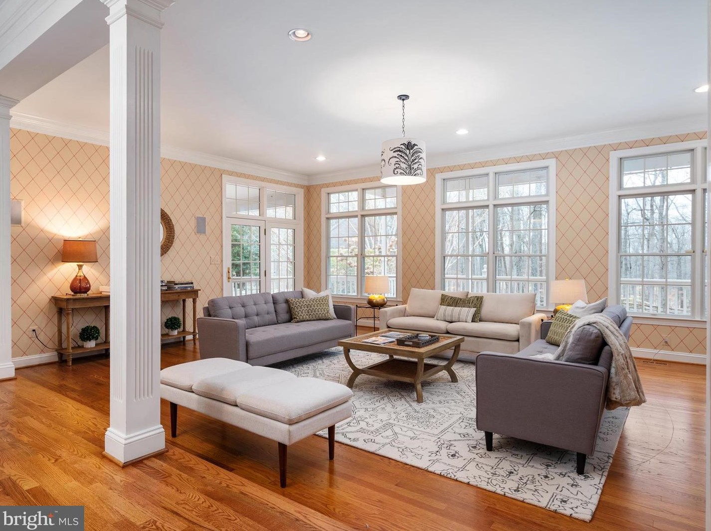 3528 Old Trail Rd, Edgewater MD  21037-2701 exterior