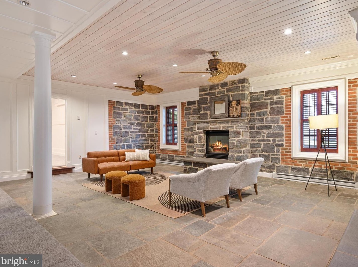 3528 Old Trail Rd, Edgewater MD  21037-2701 exterior