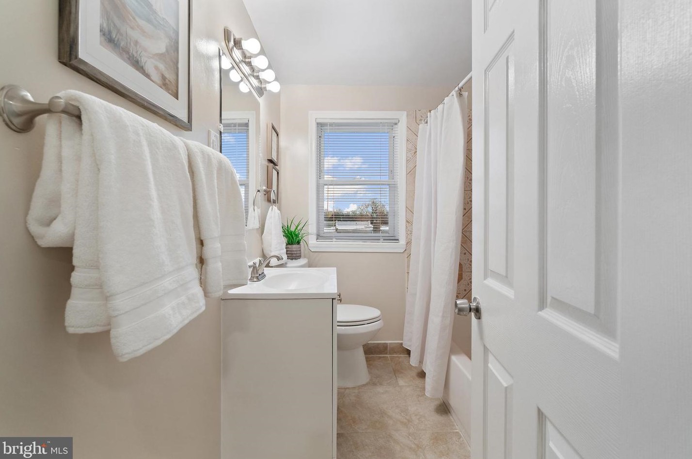 140 Edgevale Rd, Baltimore MD  21210-2215 exterior