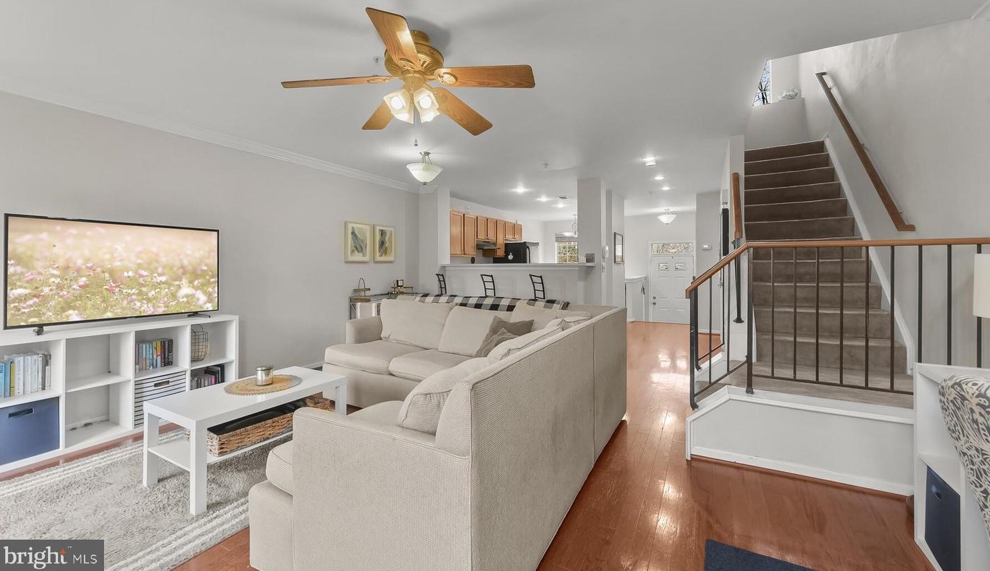 1434 Flatwood Ct, Crofton MD  21114-1441 exterior