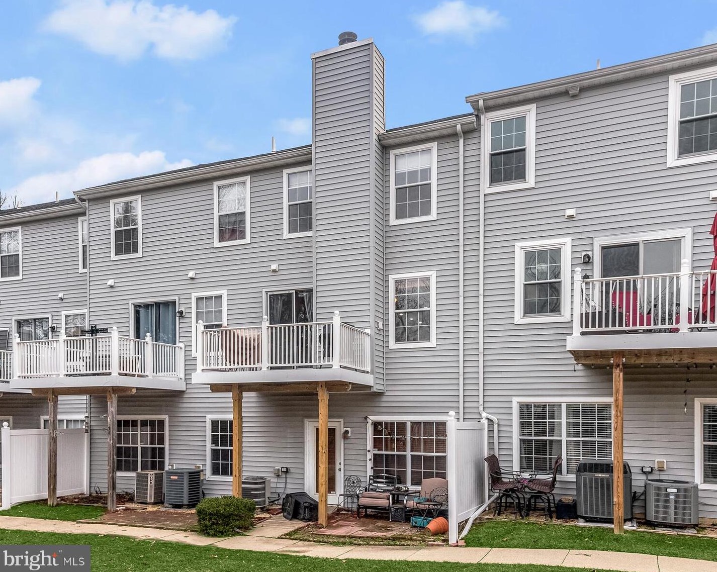 1434 Flatwood Ct, Crofton MD  21114-1441 exterior