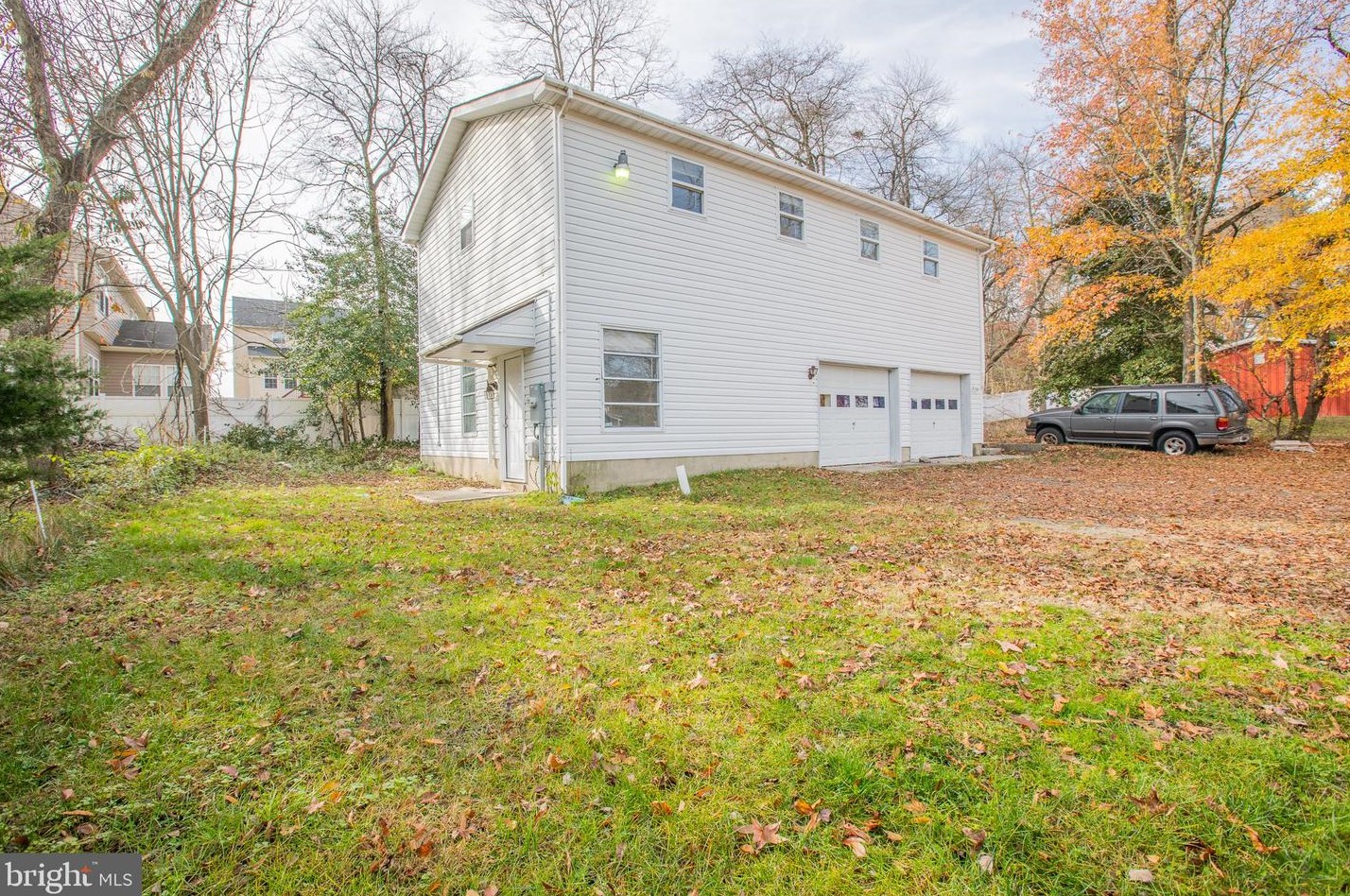 1241 Delmont Rd, Severn MD  21144-1904 exterior