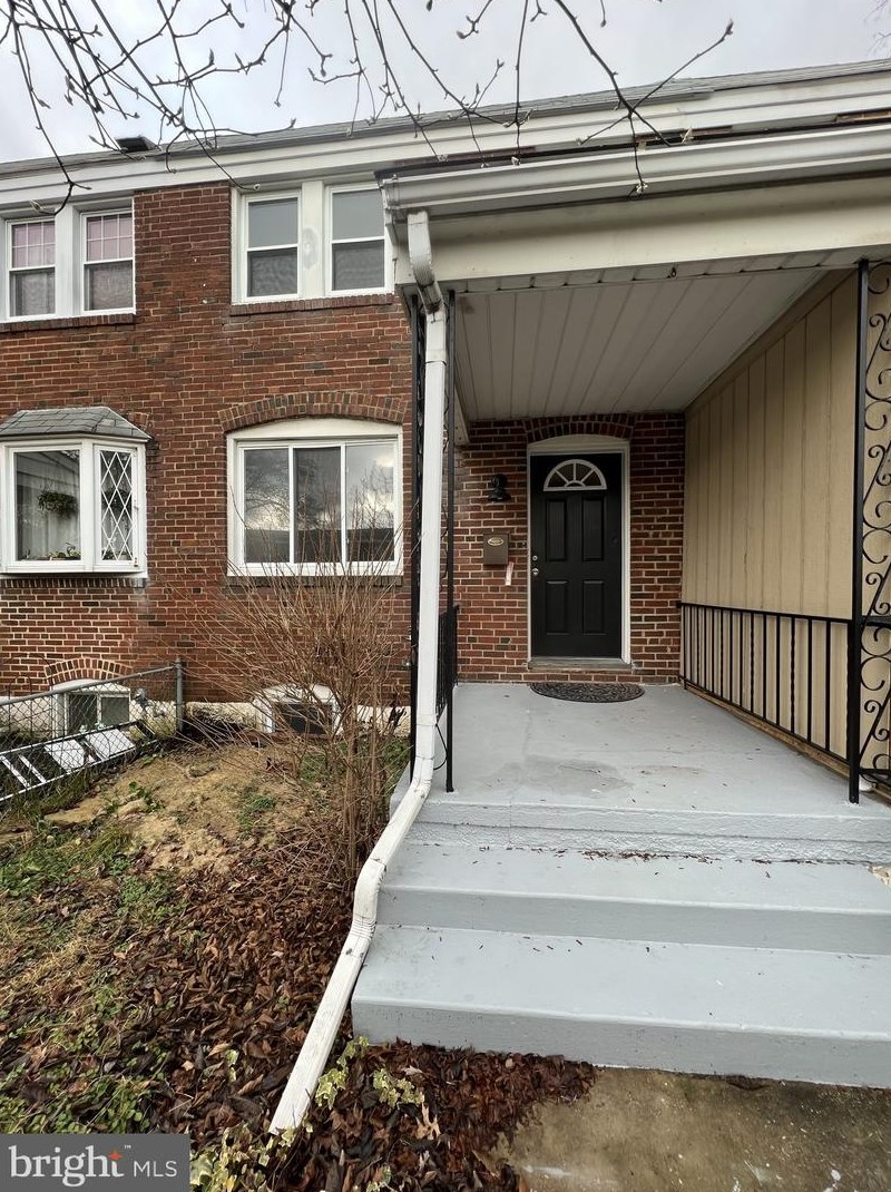 518 Old Riverside Rd, Baltimore, MD 21225