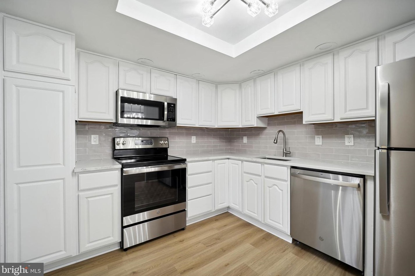 1726 Farmington Ct, Crofton MD  21114-2307 exterior