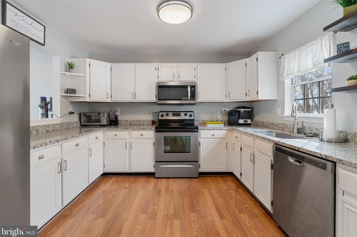 2534 Ambling Cir, Crofton MD  21114-2709 exterior