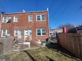 201 Riverview Rd, Baltimore, MD 21225-2618
