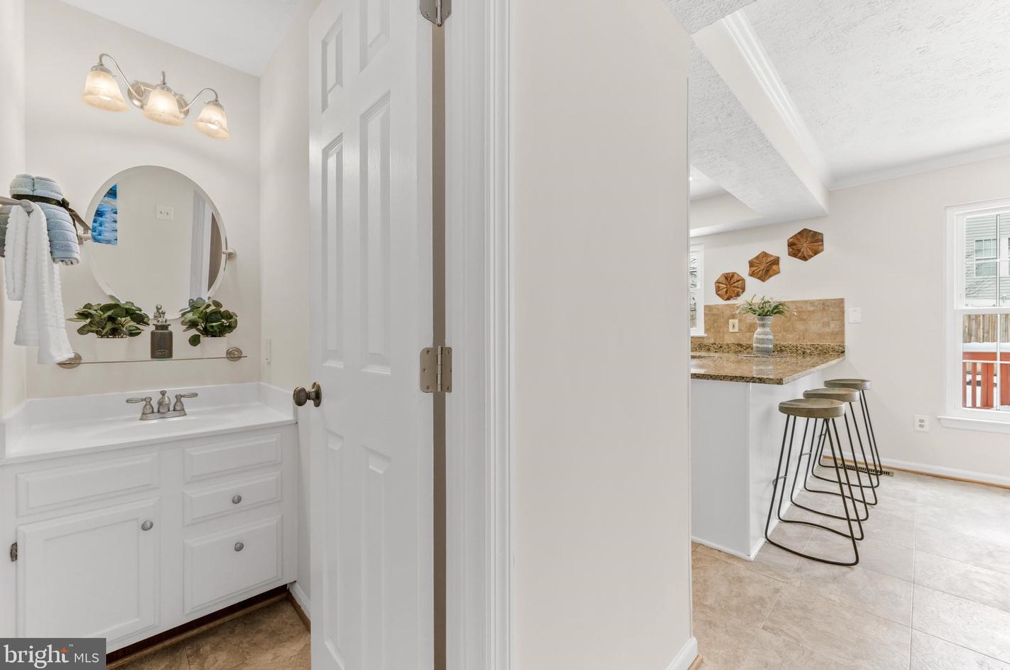 7854 Crossbay Dr, Severn MD  21144-1664 exterior