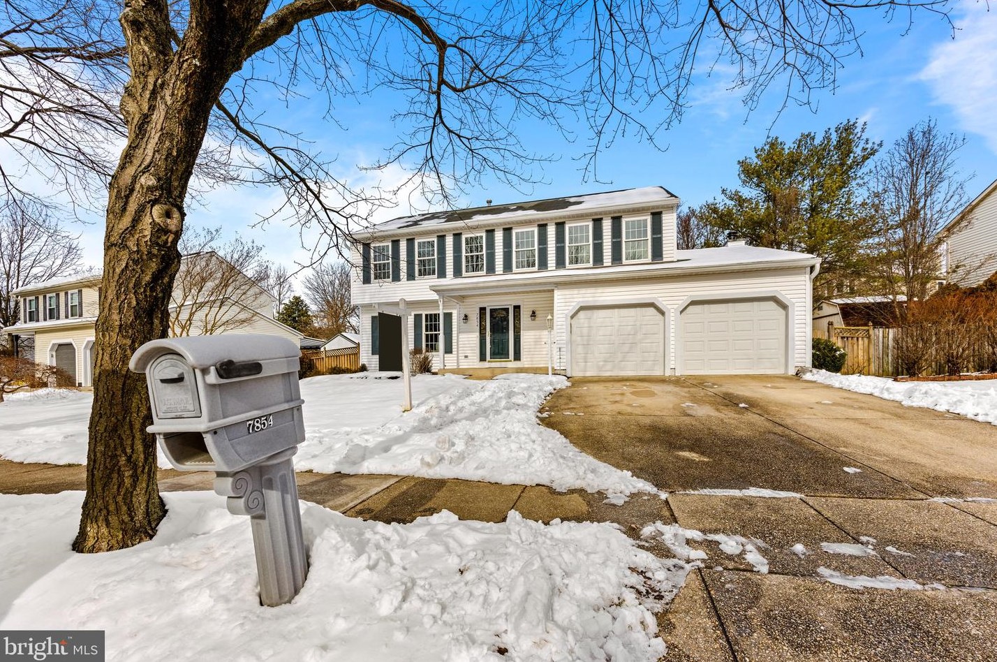 7854 Crossbay Dr, Severn MD  21144-1664 exterior