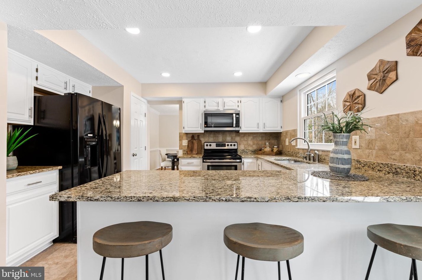 7854 Crossbay Dr, Severn MD  21144-1664 exterior