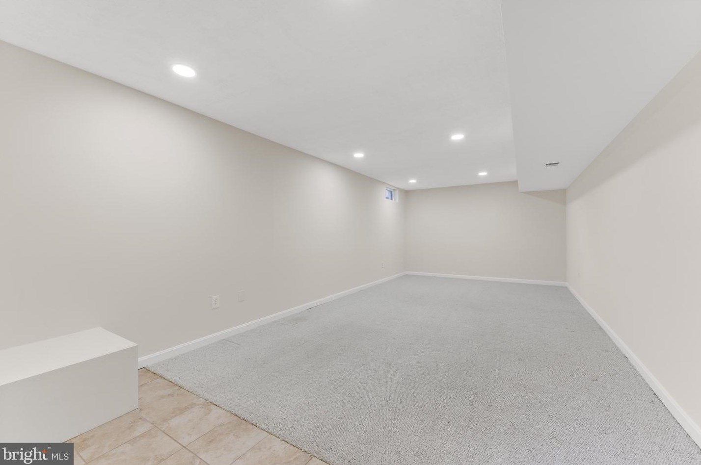 7854 Crossbay Dr, Severn MD  21144-1664 exterior