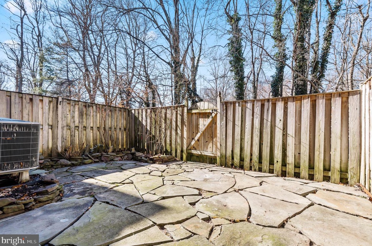 1170 Jeffrey Dr, Crofton MD 21114-1315 exterior