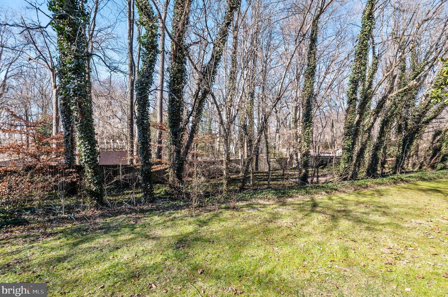 1170 Jeffrey Dr, Crofton MD 21114-1315 exterior