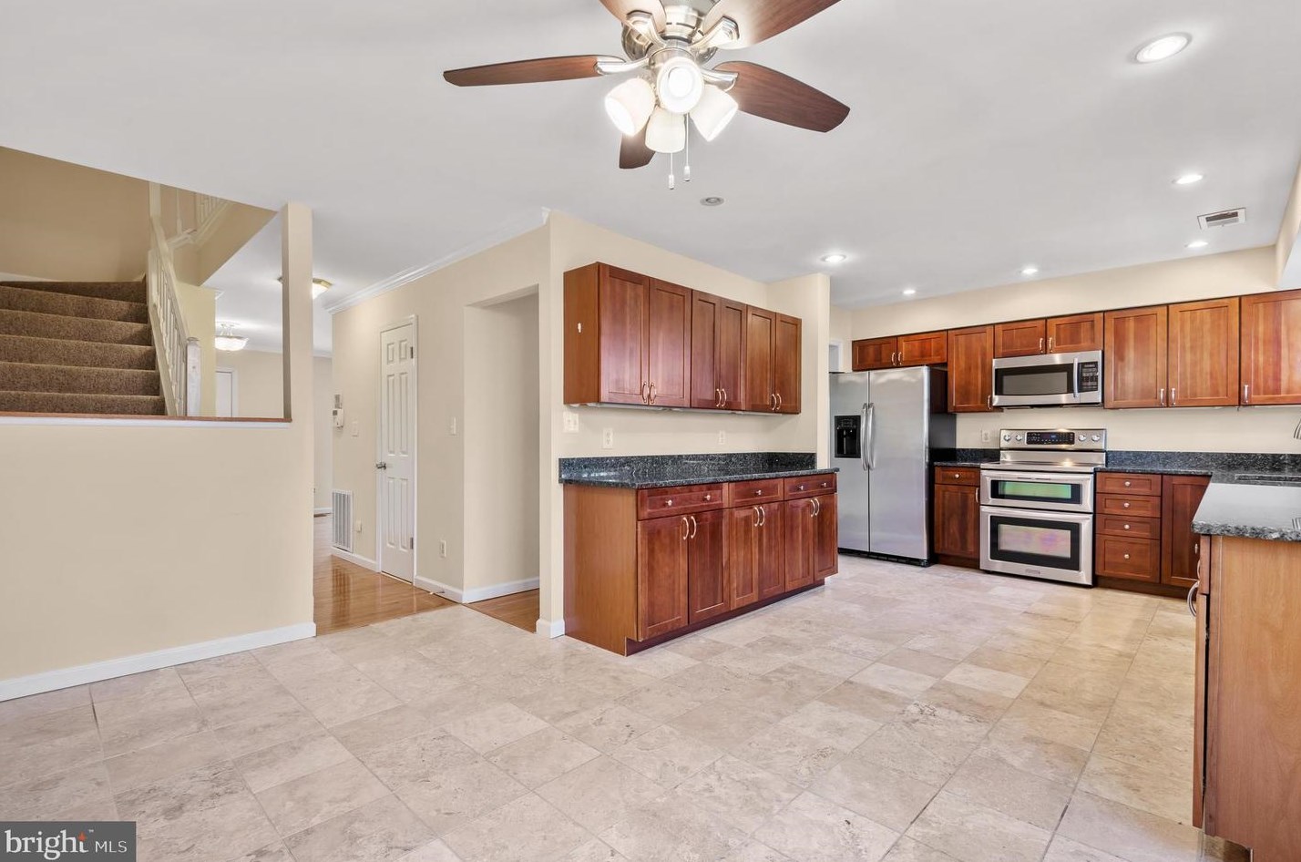 1170 Jeffrey Dr, Crofton MD 21114-1315 exterior