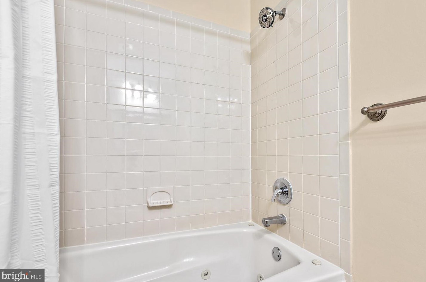 1170 Jeffrey Dr, Crofton MD 21114-1315 exterior