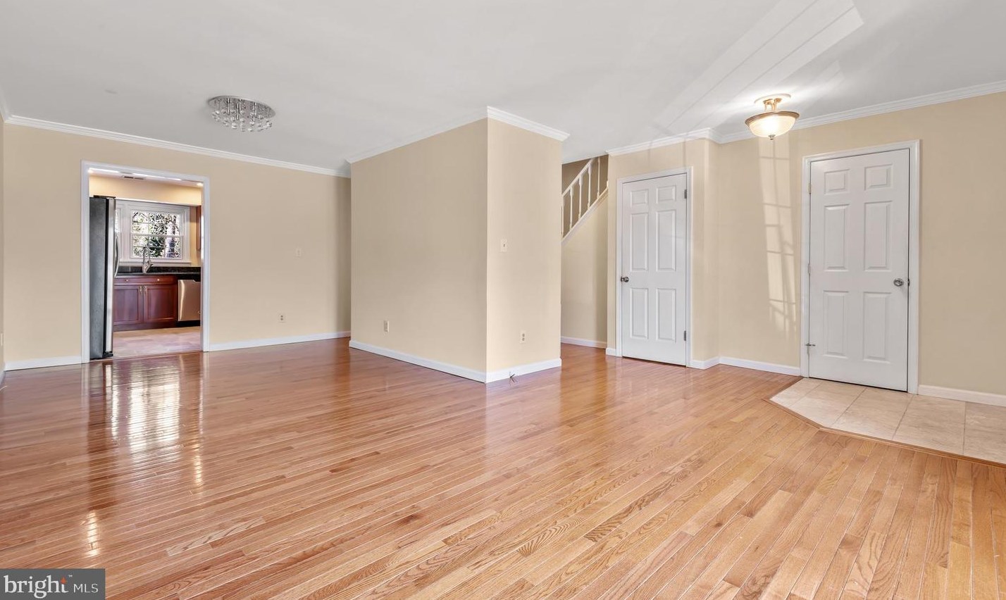 1170 Jeffrey Dr, Crofton MD 21114-1315 exterior