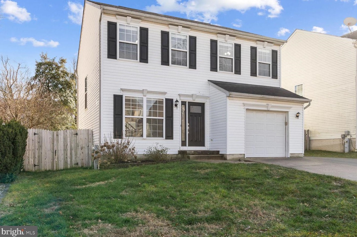 813 209th St, Riviera Beach, MD 21122