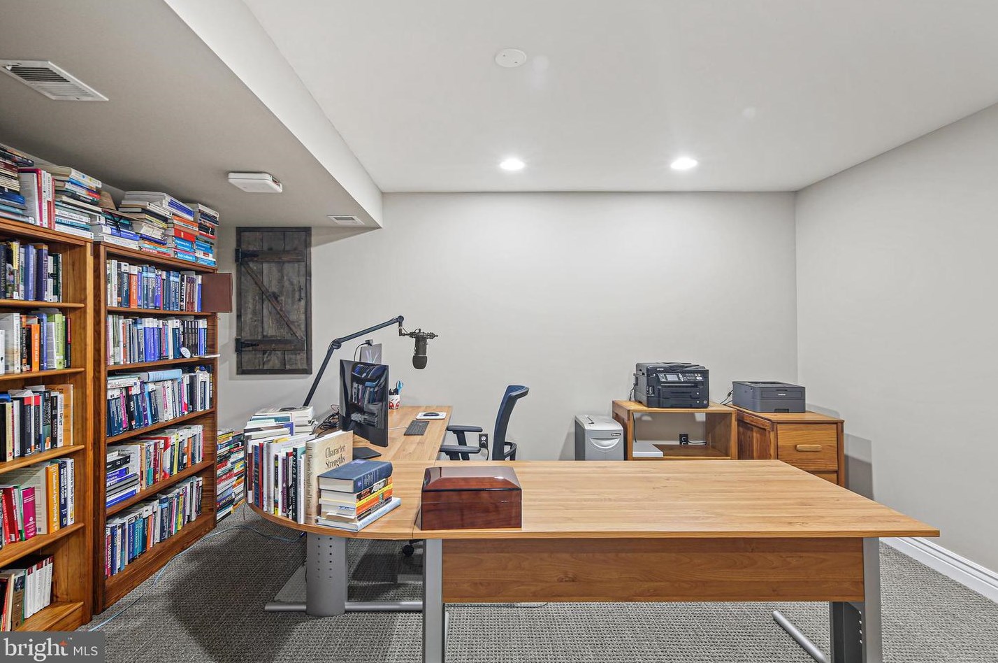 1540 Hornbeam Dr, Crofton MD  21114-3244 exterior