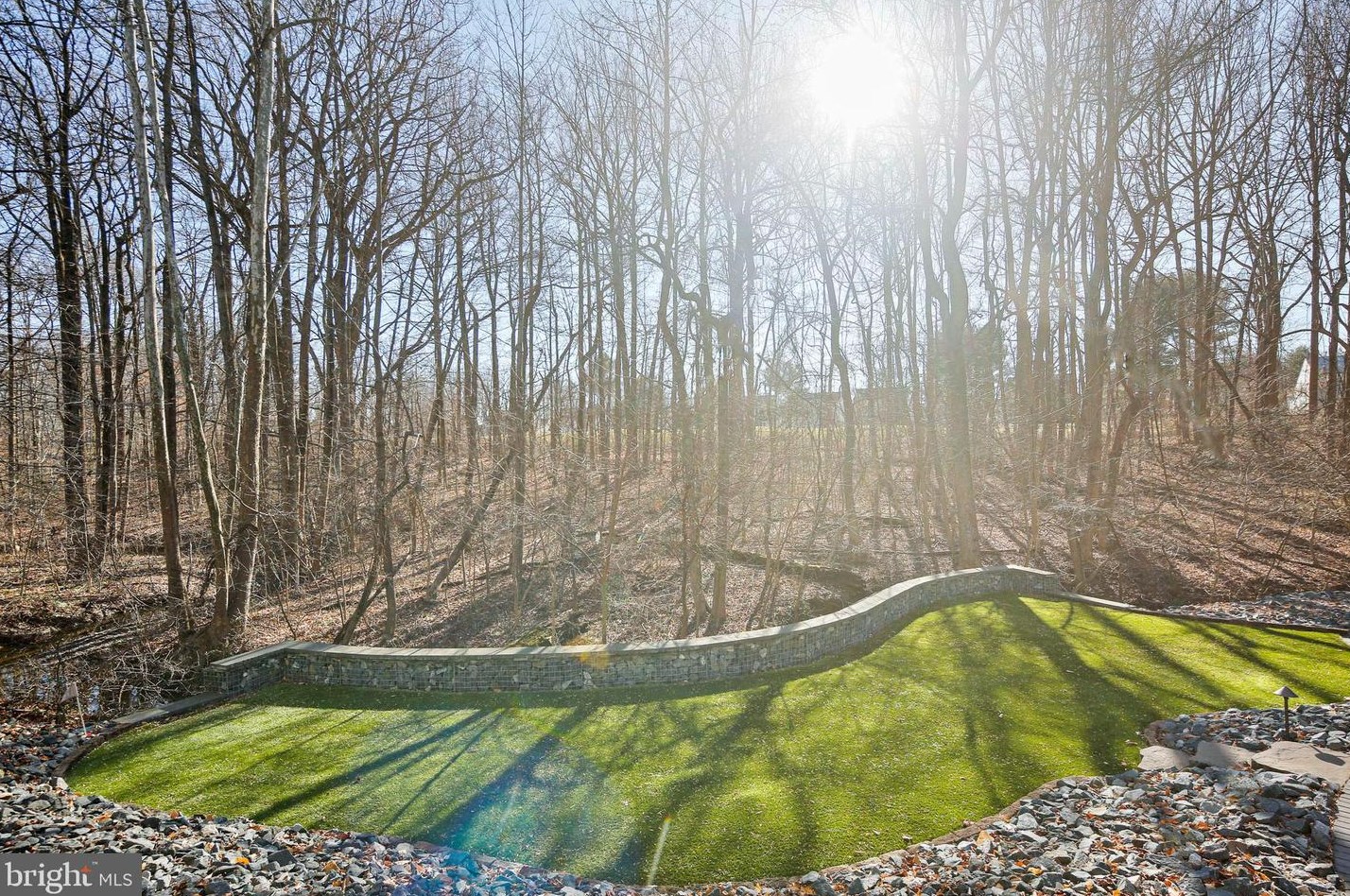 1540 Hornbeam Dr, Crofton MD  21114-3244 exterior