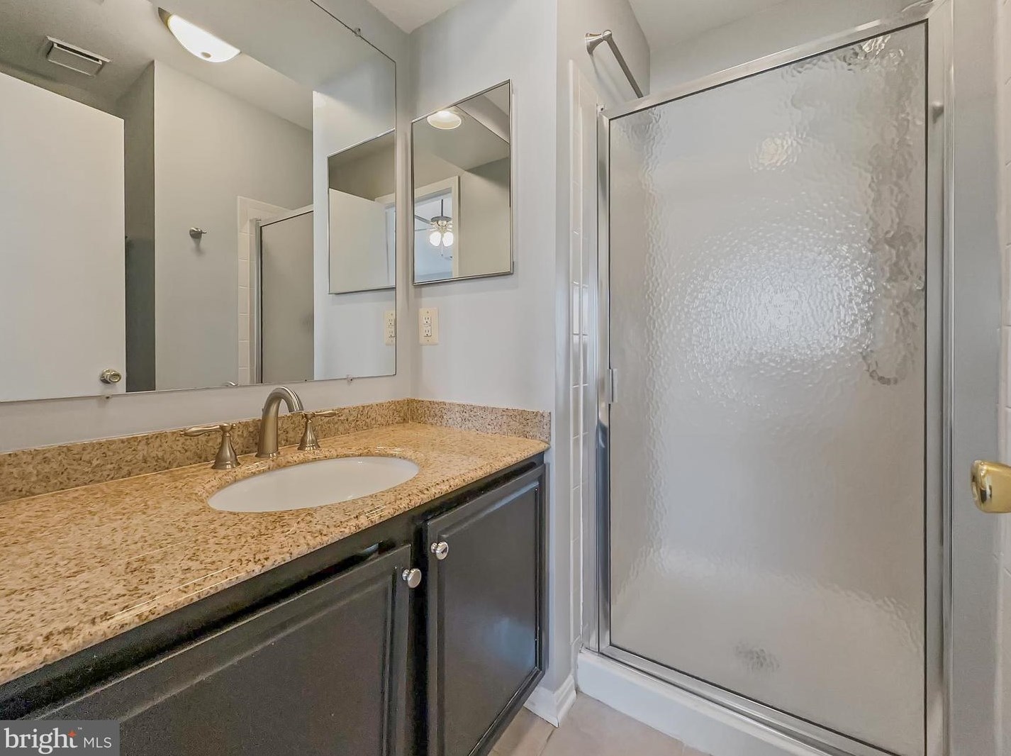 2570 Ambling Cir, Crofton MD 21114-2712 exterior