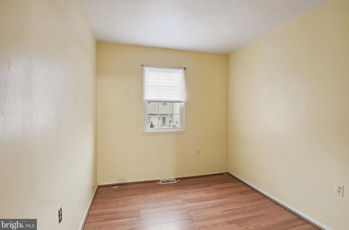 8226 Marlton Ct, Severn MD 21144-2909 exterior