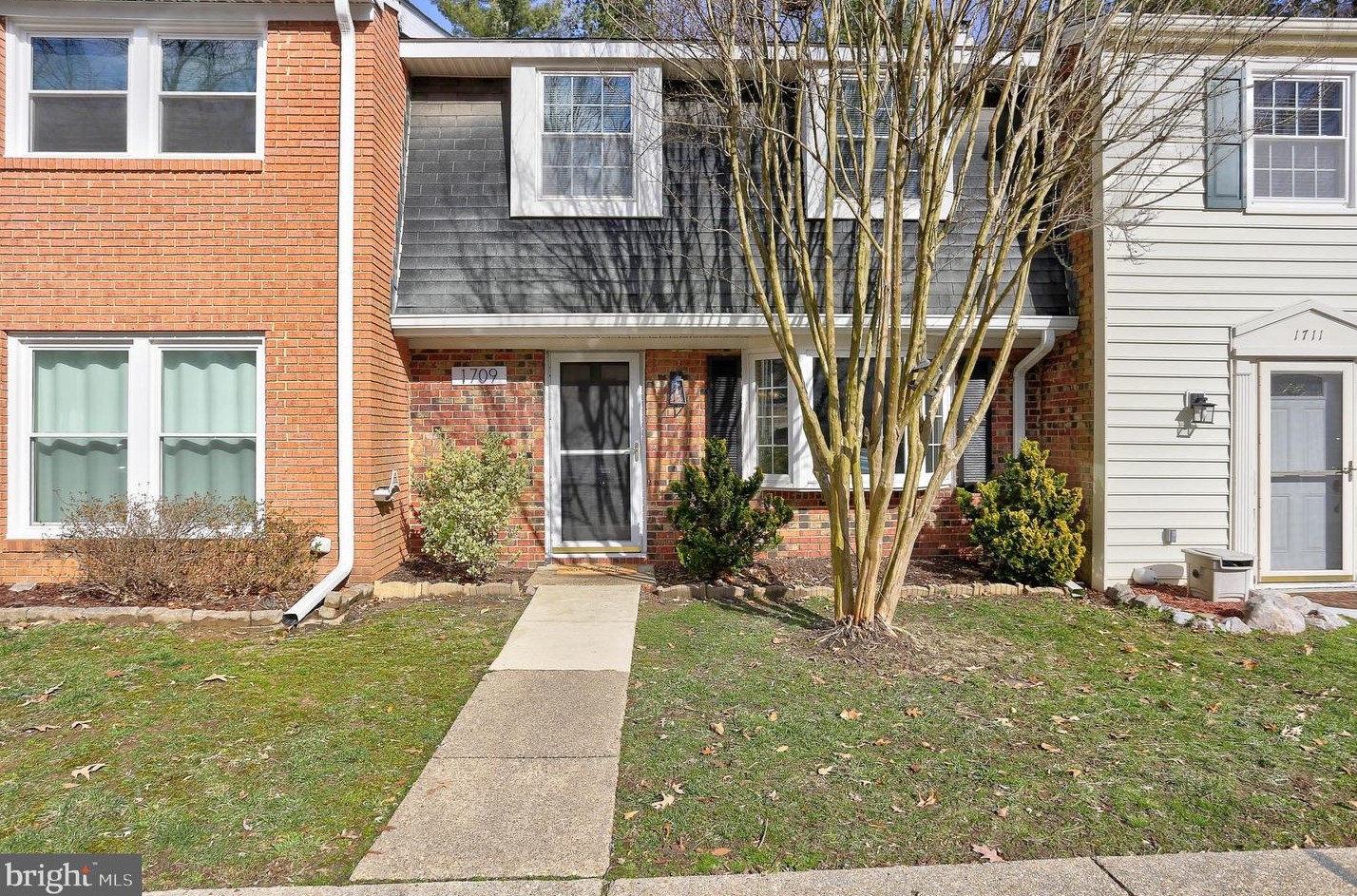 1709 Fernham Ct, Crofton, MD 21114-2308