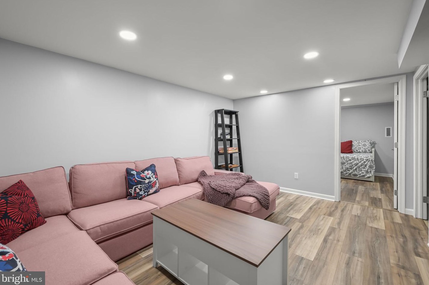 5609 Patrick Henry Dr, Baltimore MD  21225-3115 exterior