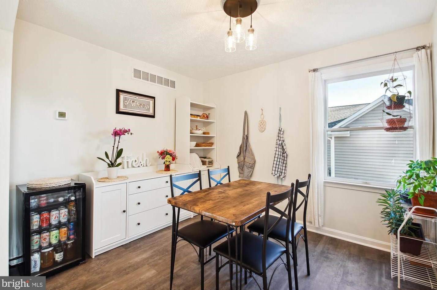 3670 7th Ave, Edgewater MD  21037-3516 exterior