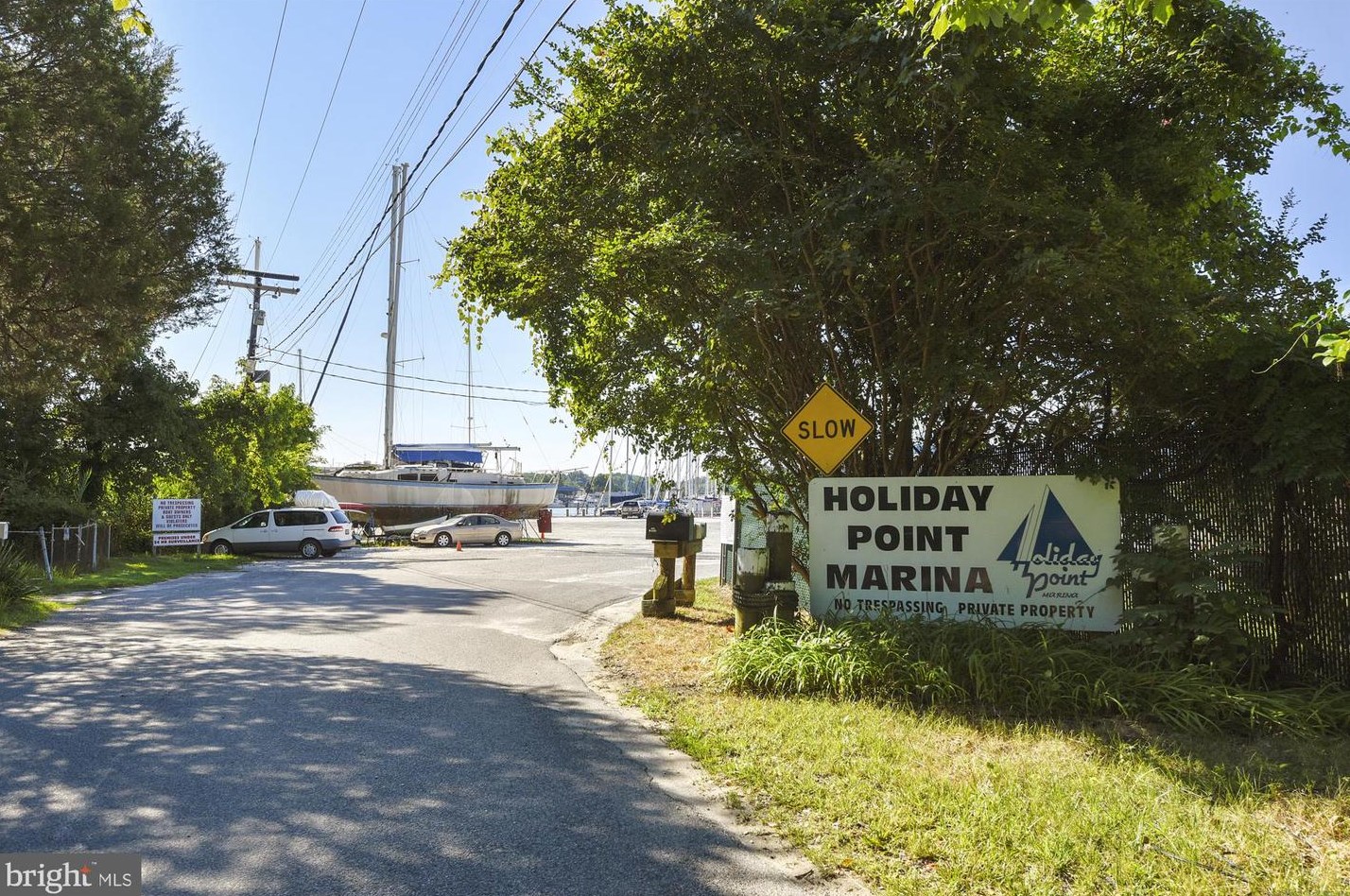 3670 7th Ave, Edgewater MD  21037-3516 exterior