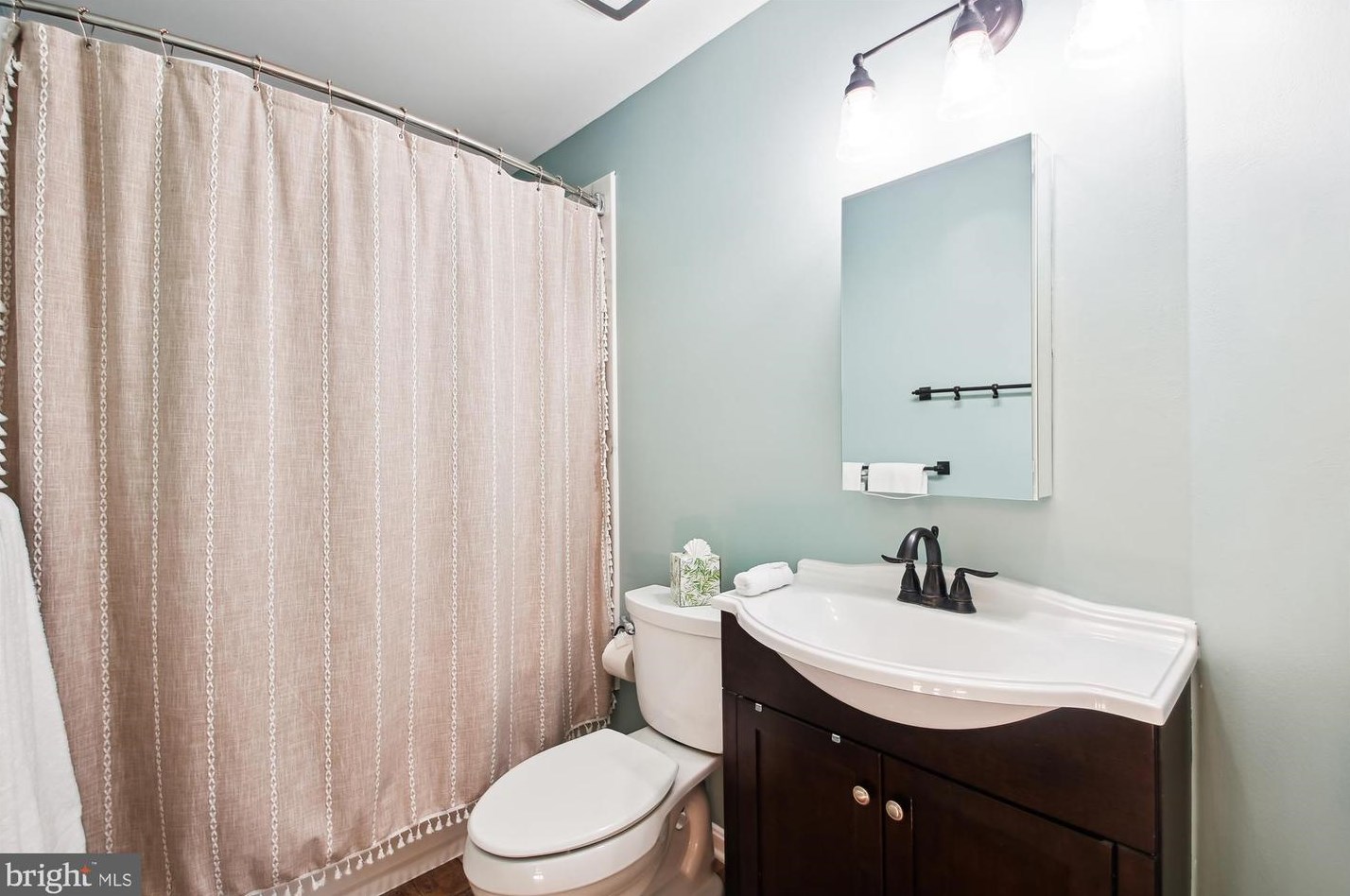 3670 7th Ave, Edgewater MD  21037-3516 exterior