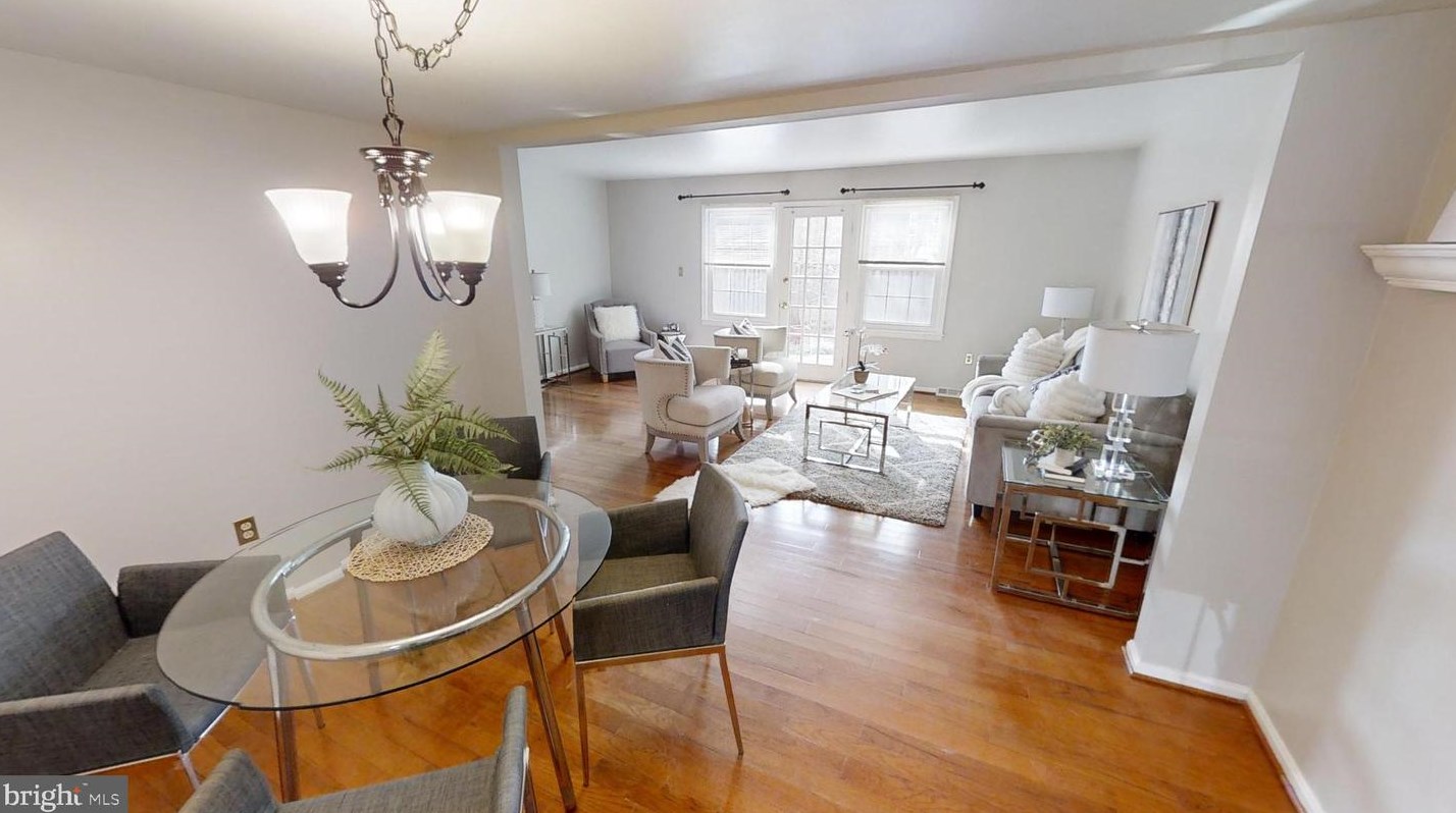 1686 Albermarle Dr, Crofton MD 21114-2015 exterior