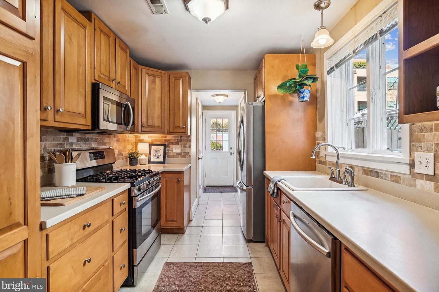 17 Morris St, Annapolis MD  21401-2815 exterior