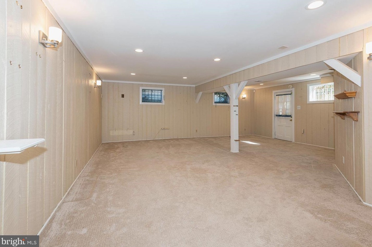 1608 Farnborn St, Crofton MD  21114-1518 exterior