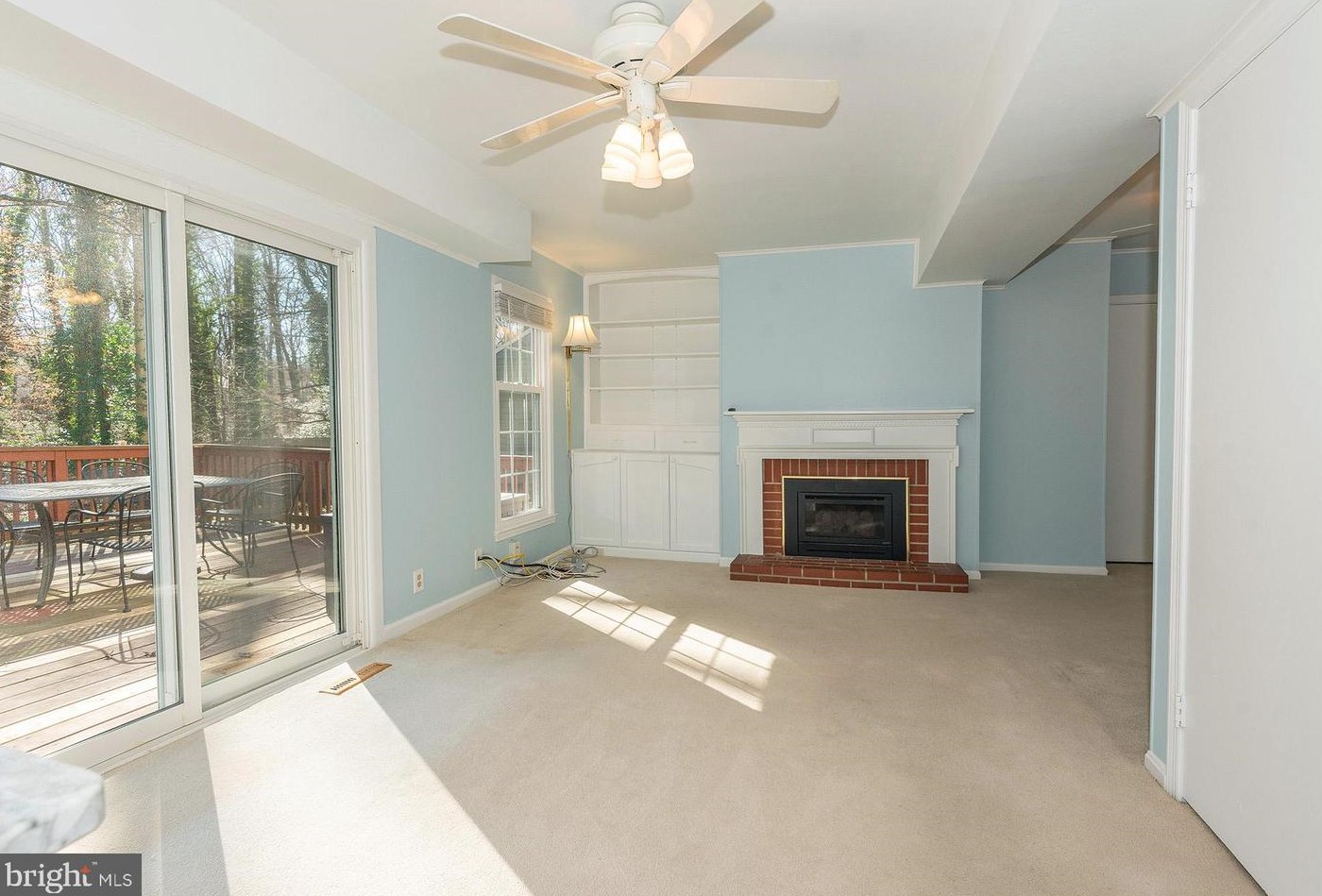 1608 Farnborn St, Crofton MD  21114-1518 exterior