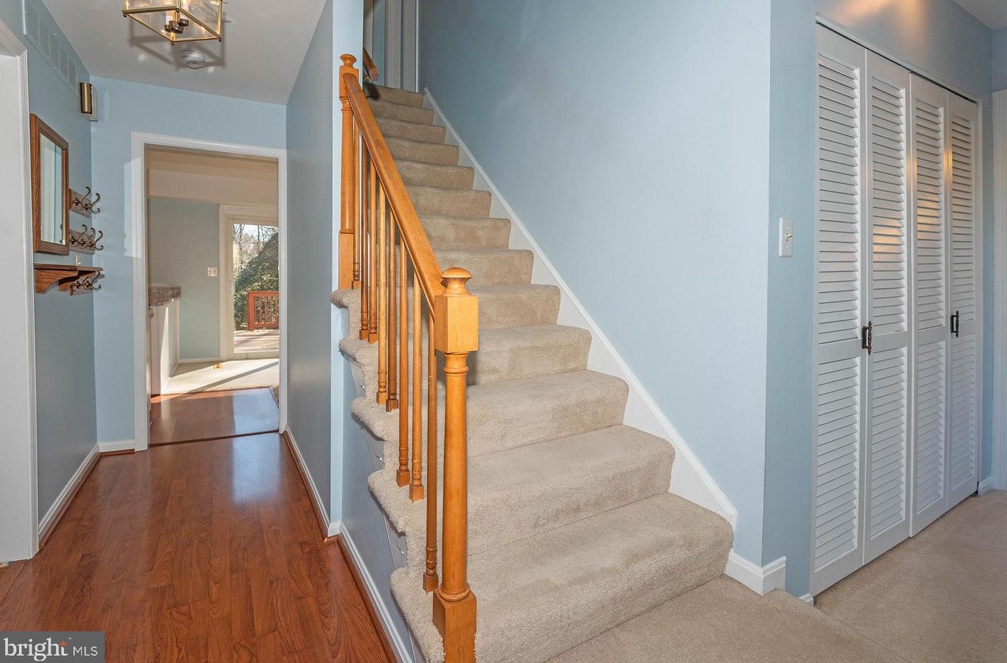 1608 Farnborn St, Crofton, MD 21114-1518