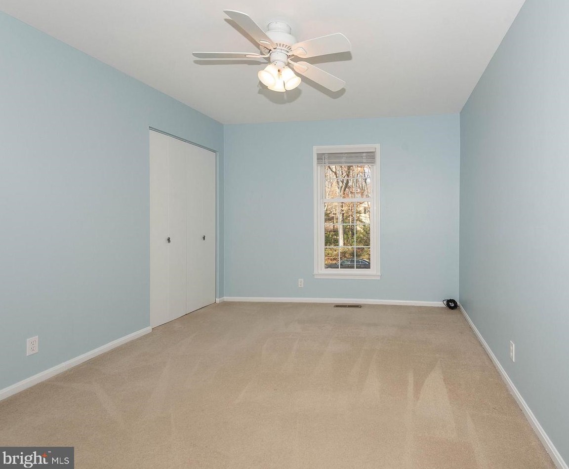 1608 Farnborn St, Crofton MD  21114-1518 exterior