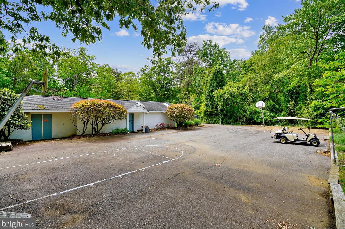 144 Cardamon Dr, Edgewater MD  21037-1126 exterior