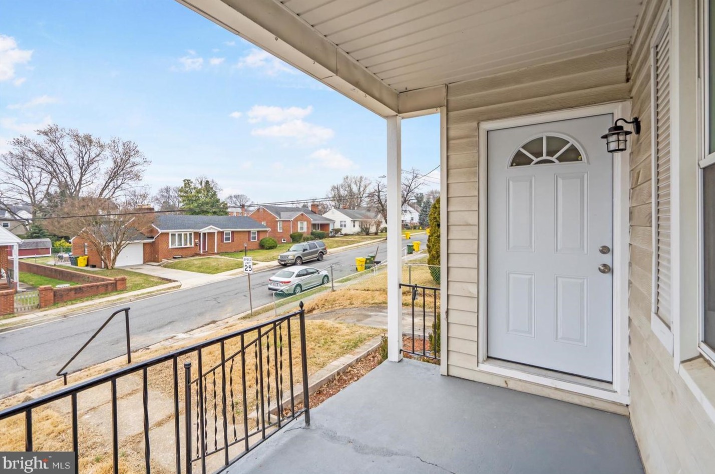 320 Seward Ave, Baltimore, MD 21225-3535