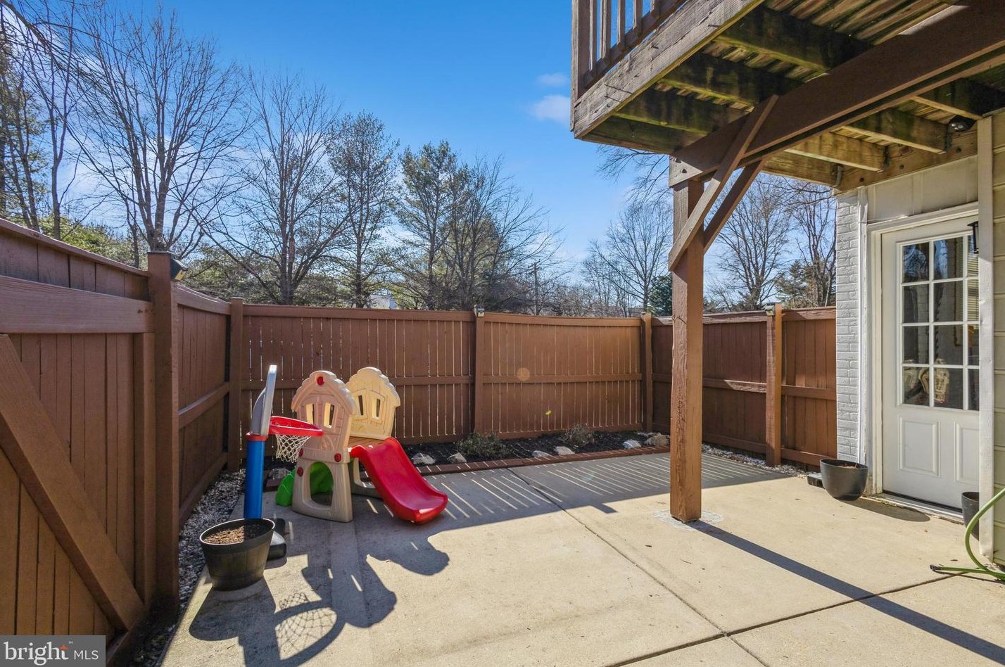 1551 Lowell Ct, Crofton MD exterior