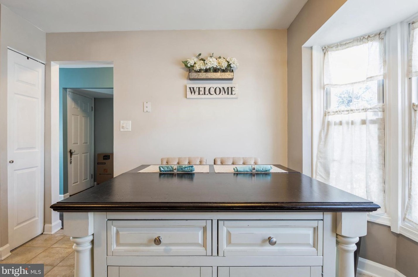 1551 Lowell Ct, Crofton MD exterior