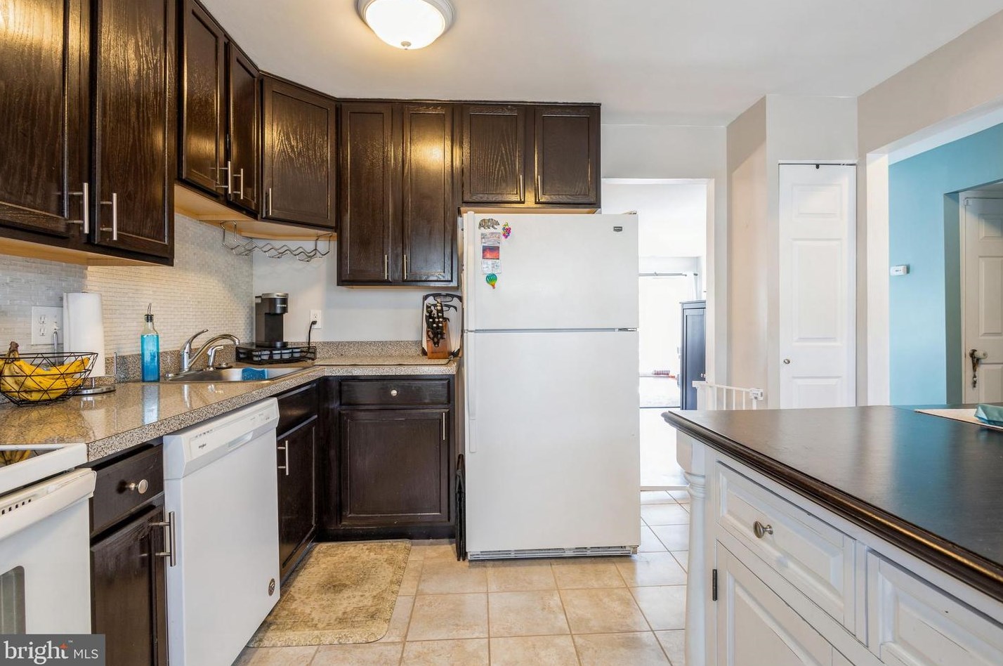 1551 Lowell Ct, Crofton MD  21114-1106 exterior