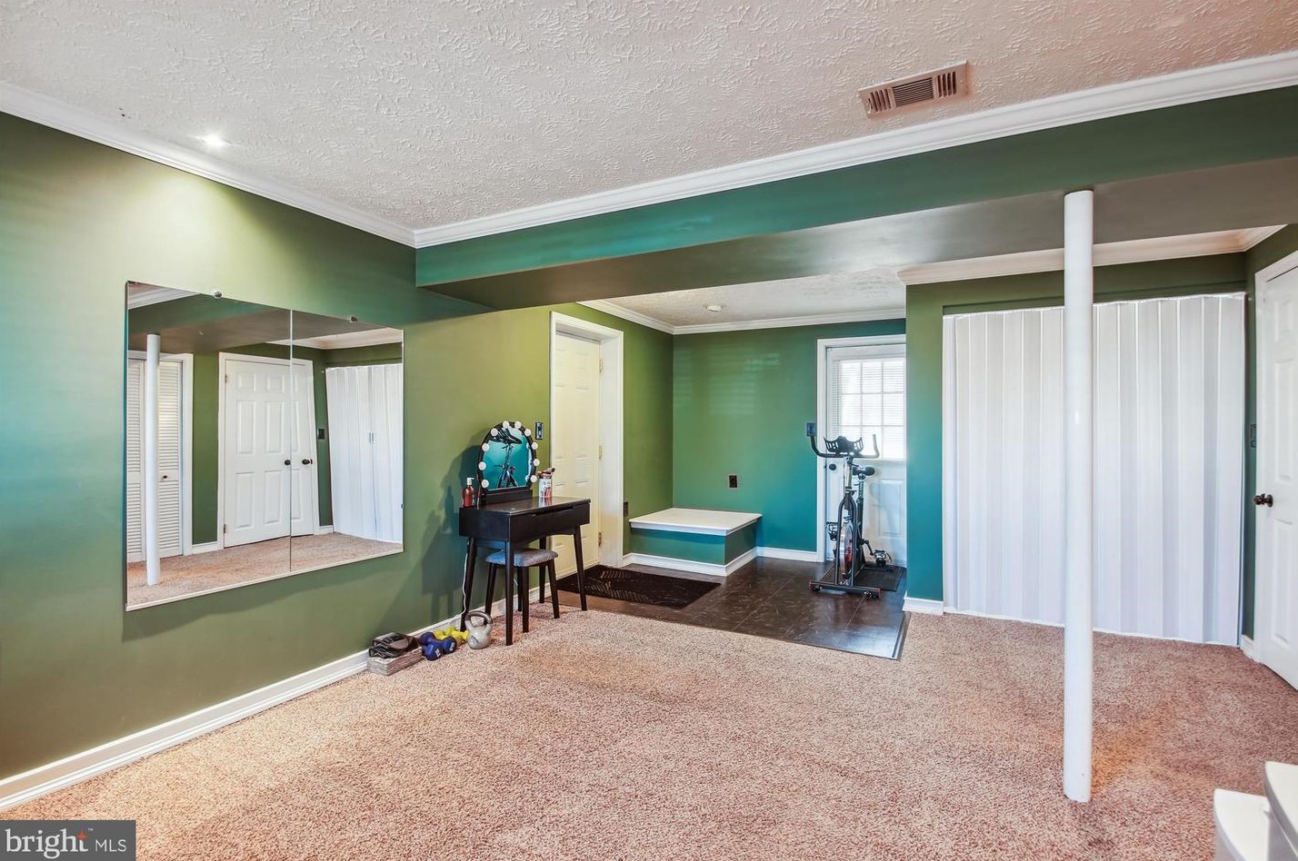 713 Kraft Ct, Glen Burnie MD  21061-4889 exterior