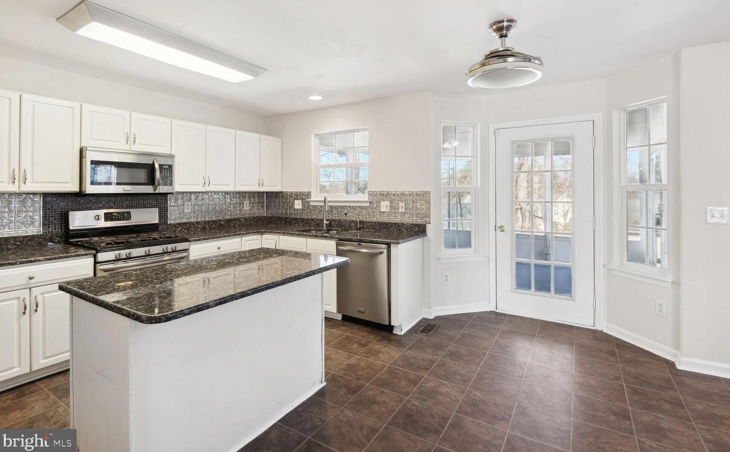 1440 Georgia Ave, Severn MD  21144-2640 exterior