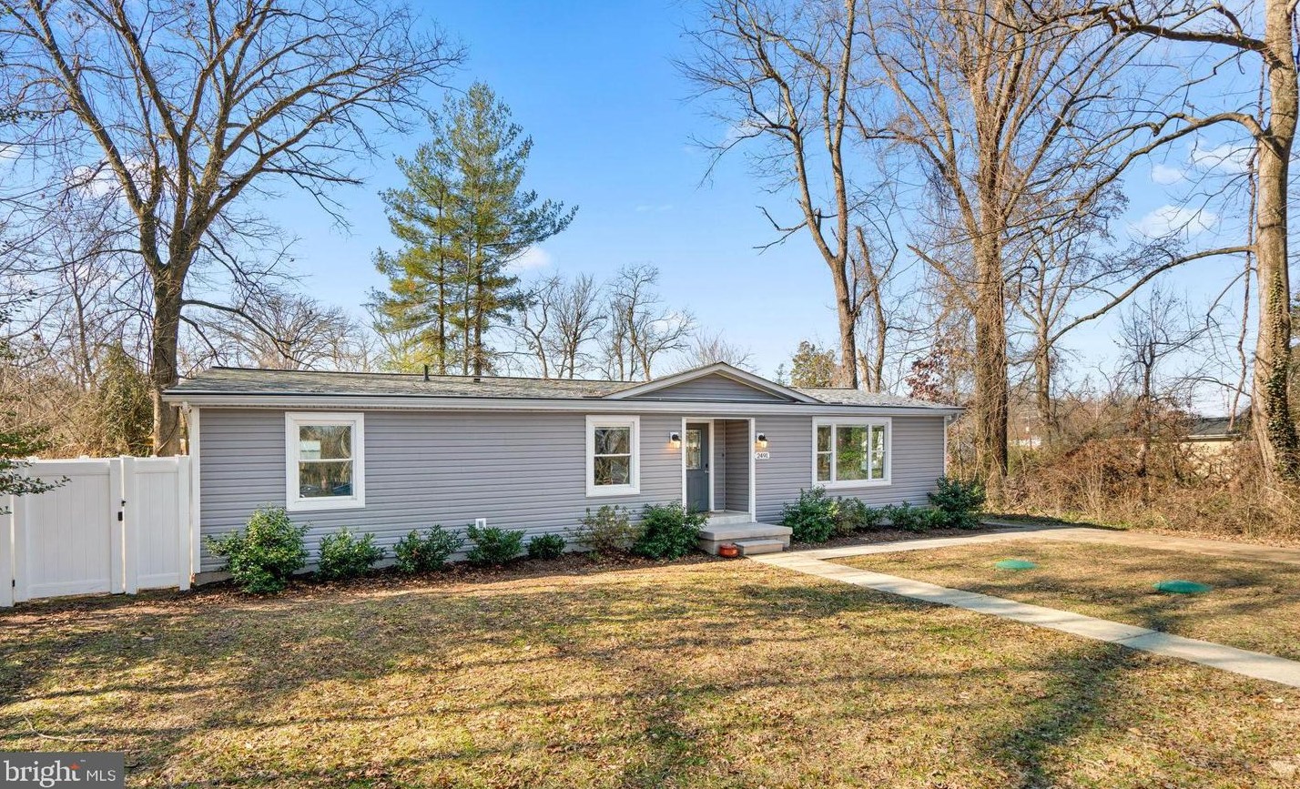 2491 Lee St, Gambrills, MD 21054