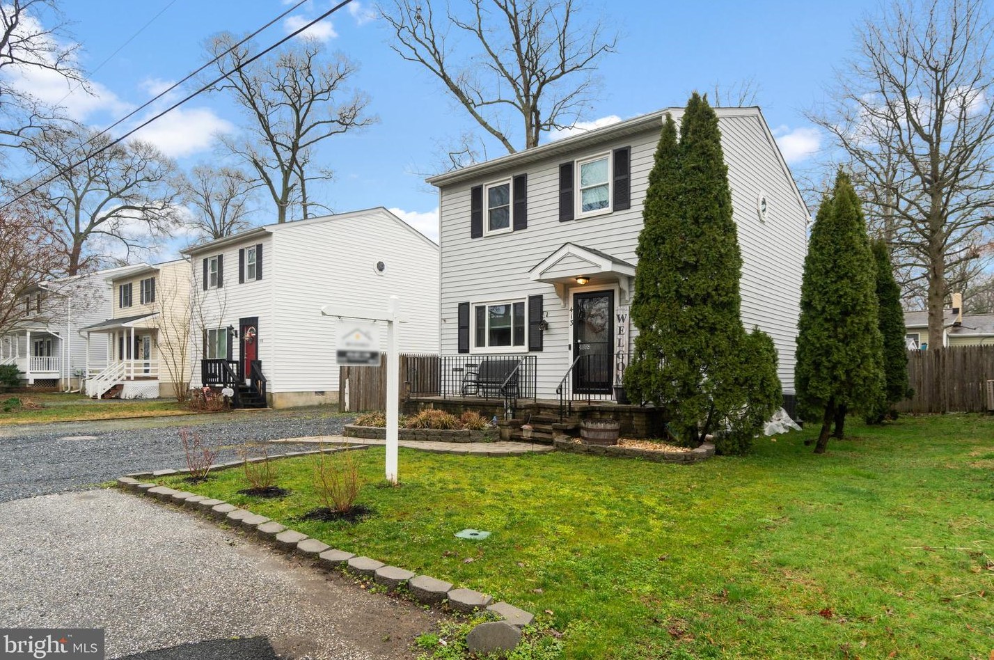 413 Fairmount Dr, Edgewater MD  21037-2922 exterior